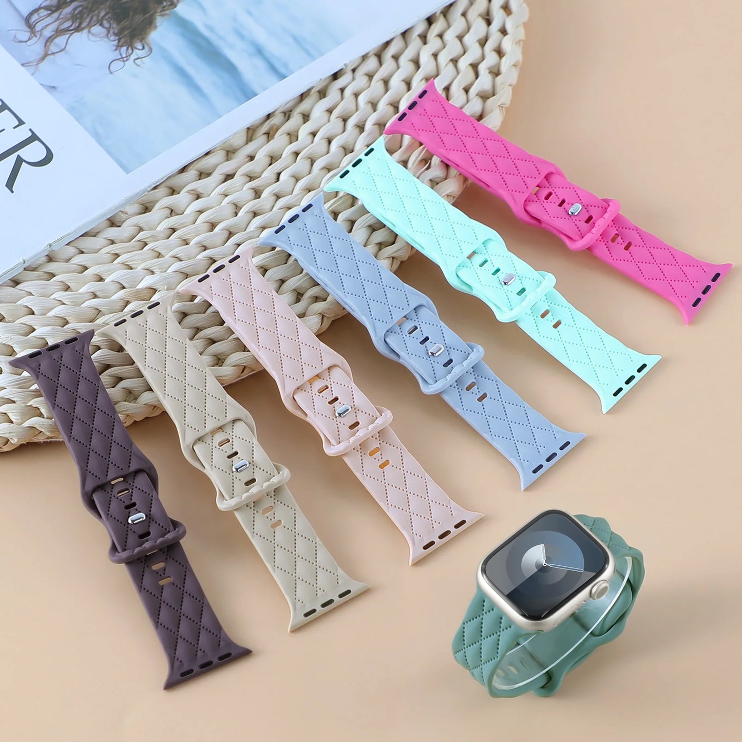 Bracelet en silicone pour Apple Watch. Disponible dans une variété de tailles et couleurs